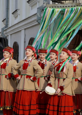 Мистецька акція "Біля Лесиної вітальні"